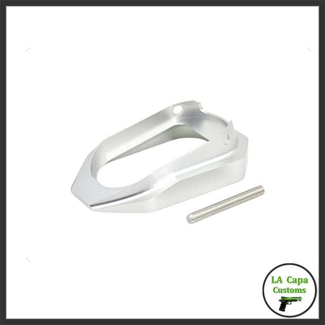 AIP Aluminum Gundam Magwell Type 2 - Silver